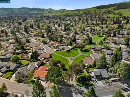 $1,899,000 | 230 Royal Palm Place, Danville, CA 94526