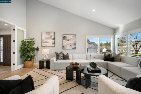 $1,899,000 | 230 Royal Palm Place, Danville, CA 94526