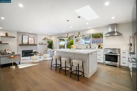 $1,899,000 | 230 Royal Palm Place, Danville, CA 94526