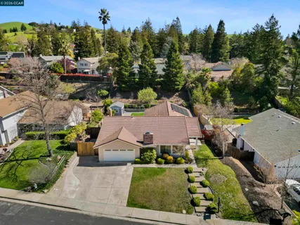 $1,899,000 | 230 Royal Palm Place, Danville, CA 94526