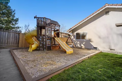 $1,899,000 | 230 Royal Palm Place, Danville, CA 94526