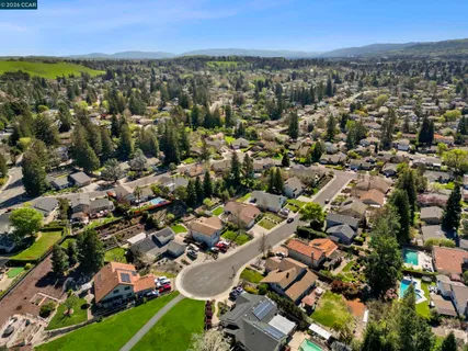 $1,899,000 | 230 Royal Palm Place, Danville, CA 94526