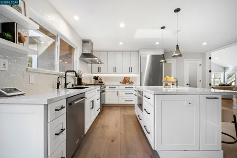 $1,899,000 | 230 Royal Palm Place, Danville, CA 94526