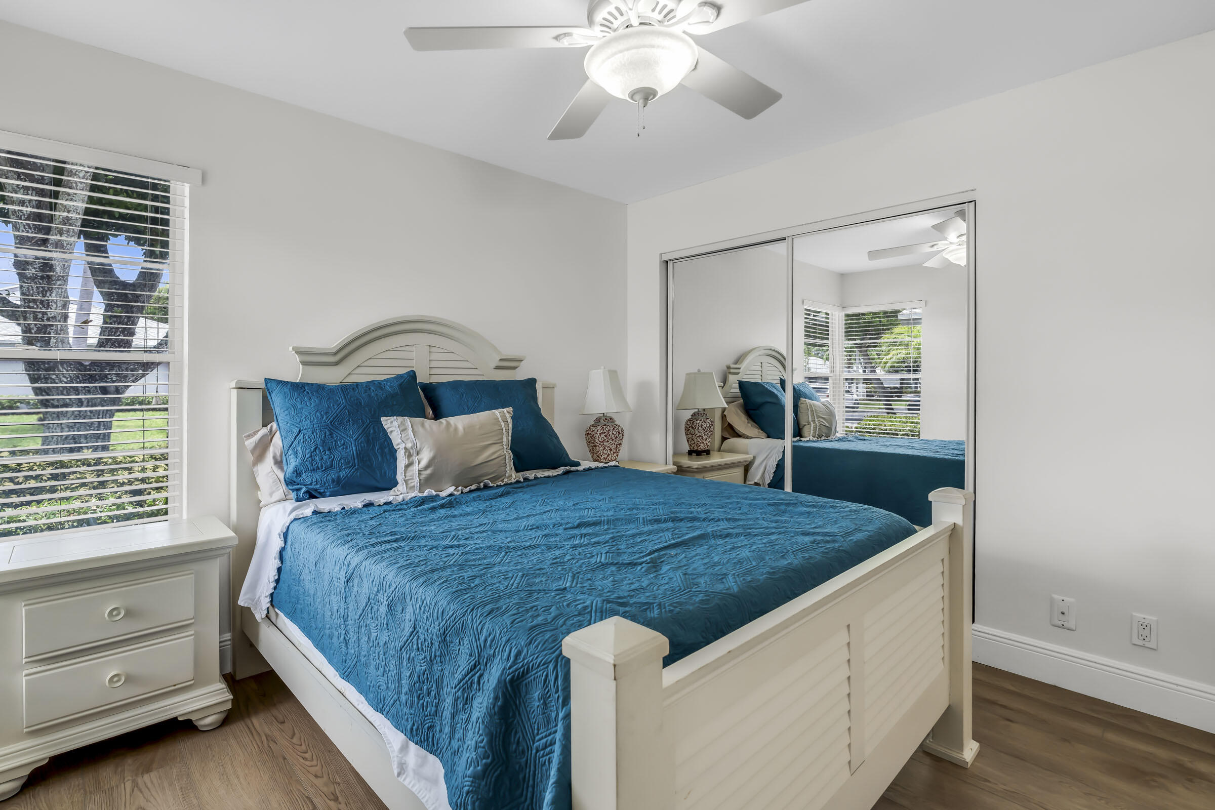 18559 Egret Way Boca Raton, FL 33496 - Photo 14 of 29 Guest bedroom