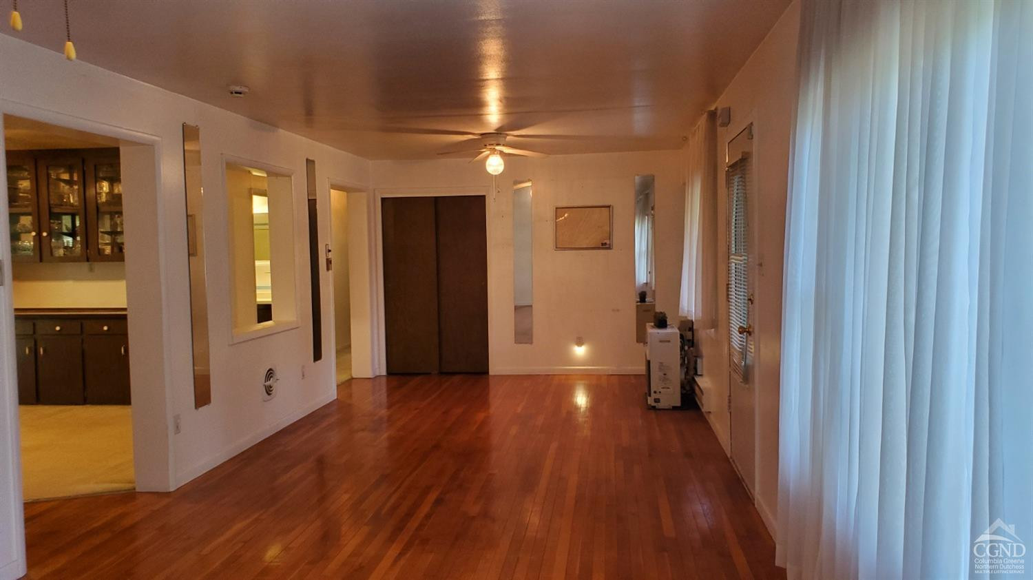 492 Cairo Junction Road Catskill, NY 12414 - Photo 4 of 34 a view of gallery with wooden floor