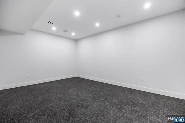 $20,000 | 242 Hardenburgh Avenue, Demarest, NJ 07627