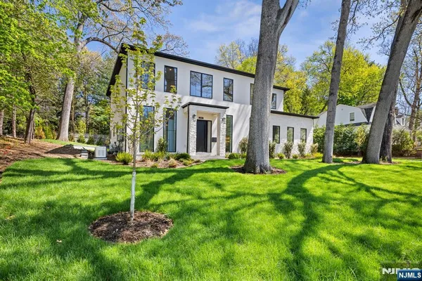 $20,000 | 242 Hardenburgh Avenue, Demarest, NJ 07627