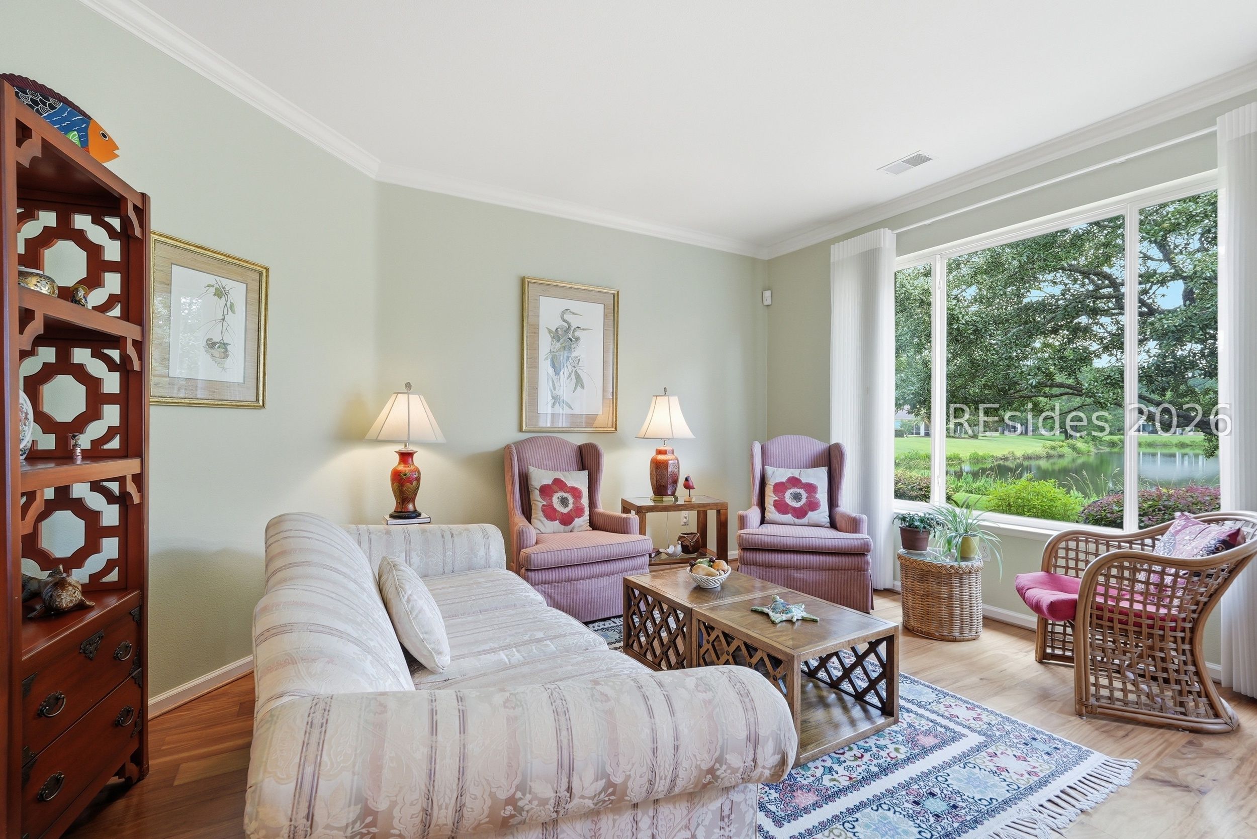 133 Hampton Circle Bluffton, SC 29909 - Photo 7 of 42 Living Room