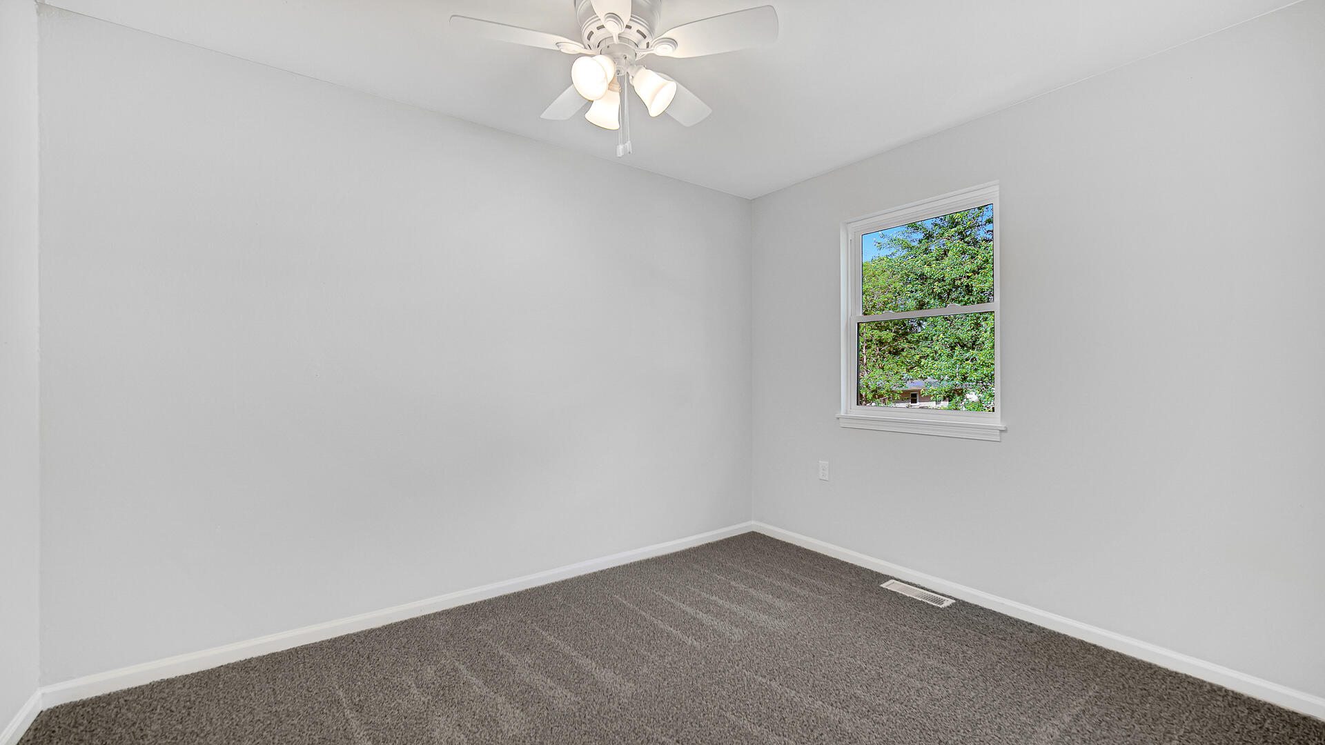 731 McCool Road Valparaiso, IN 46385 - Photo 23 of 31 1920x1080