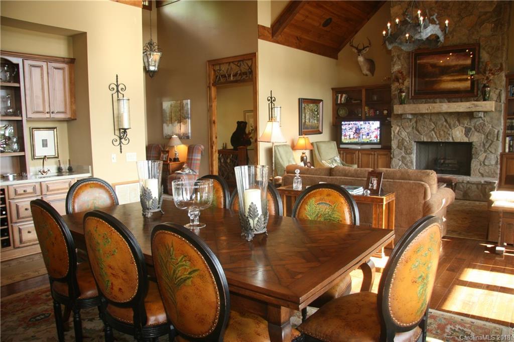 355 Round Top Mountain Road Sapphire, NC 28774 - Photo 5 of 27 Gallery Image 5