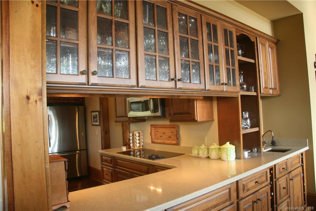 355 Round Top Mountain Road Sapphire, NC 28774 - Photo 7 of 27 Gallery Image 7
