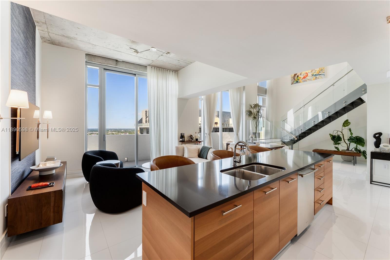 3301 Northeast 1st Avenue, Unit PH7 Miami, FL 33137 - Photo 2 of 30