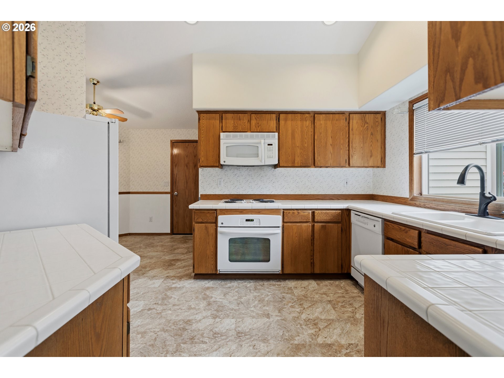 2393 Southwest 1st Street Gresham, OR 97080 - Photo 24 of 48