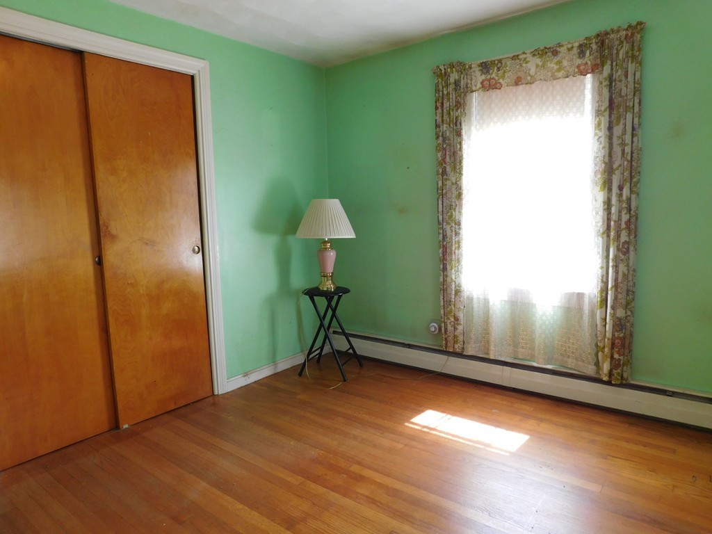 26 Briggs Street Springfield, MA 01151 - Photo 10 of 18 Gallery Image 10