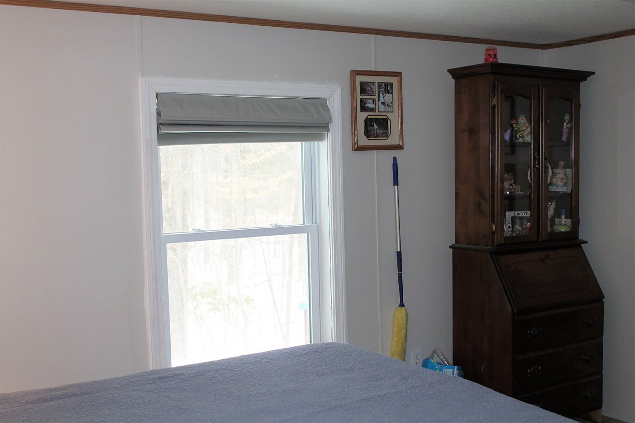 587 Center Road Lyndeborough, NH 03082 - Photo 9 of 18