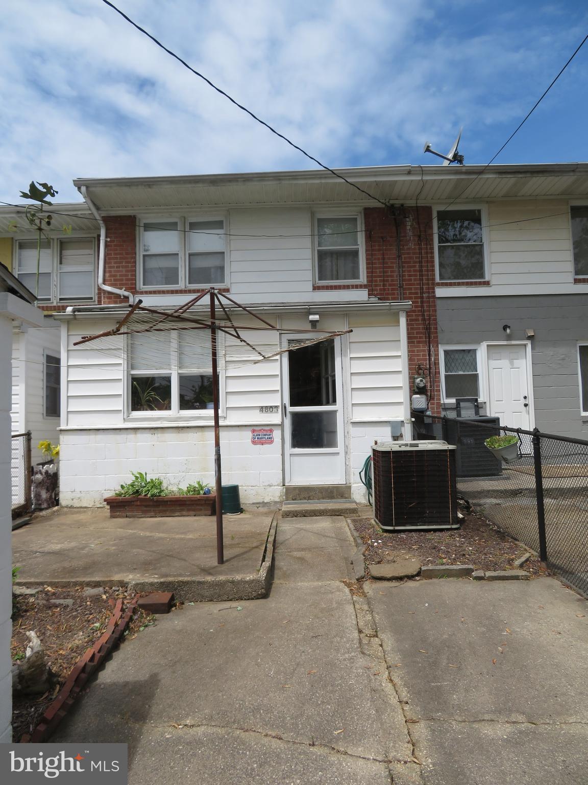 4803 Midline Road Baltimore, MD 21206 - Photo 14 of 14 Parking Pad and fenced yard