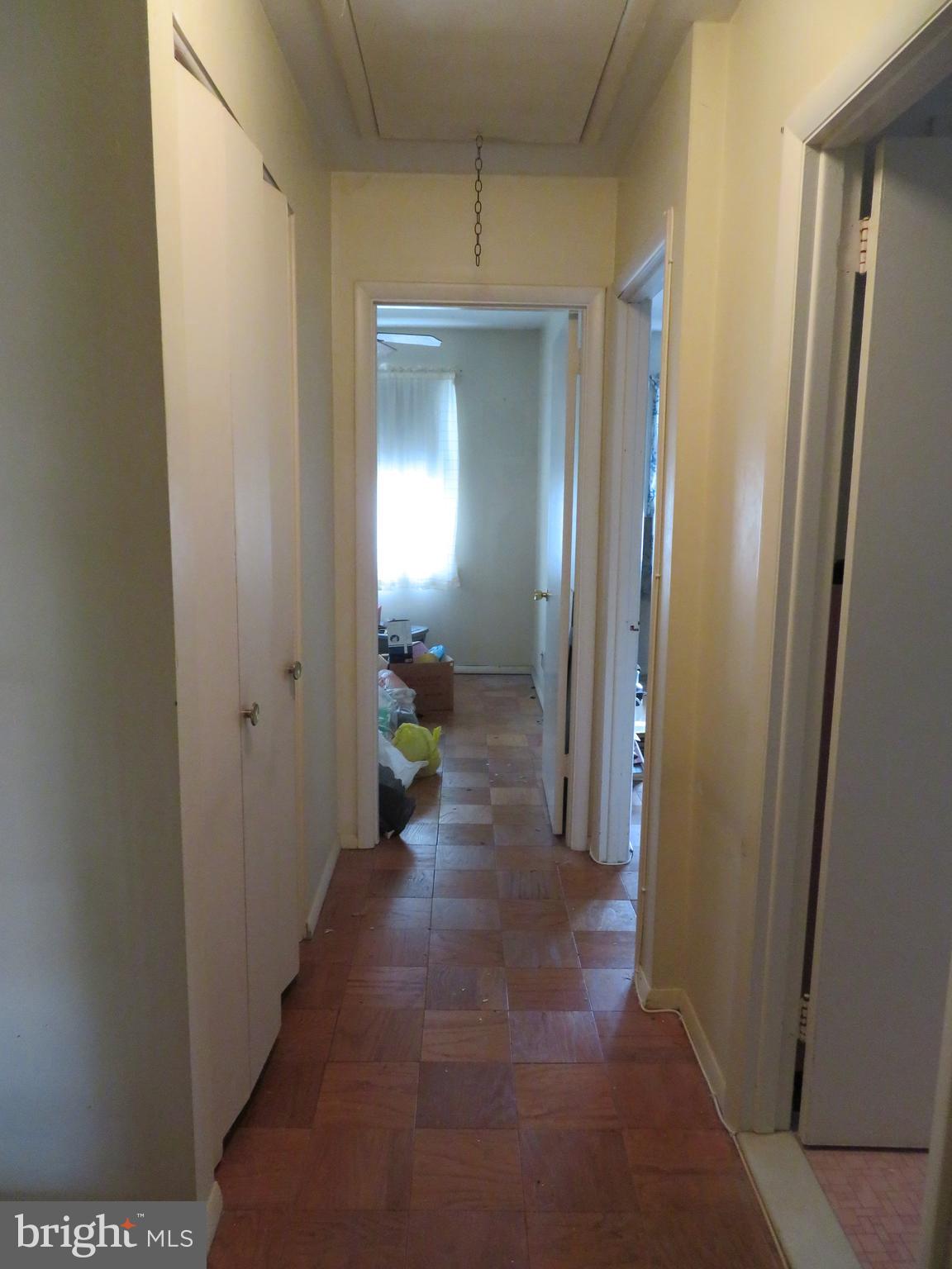 4803 Midline Road Baltimore, MD 21206 - Photo 10 of 14