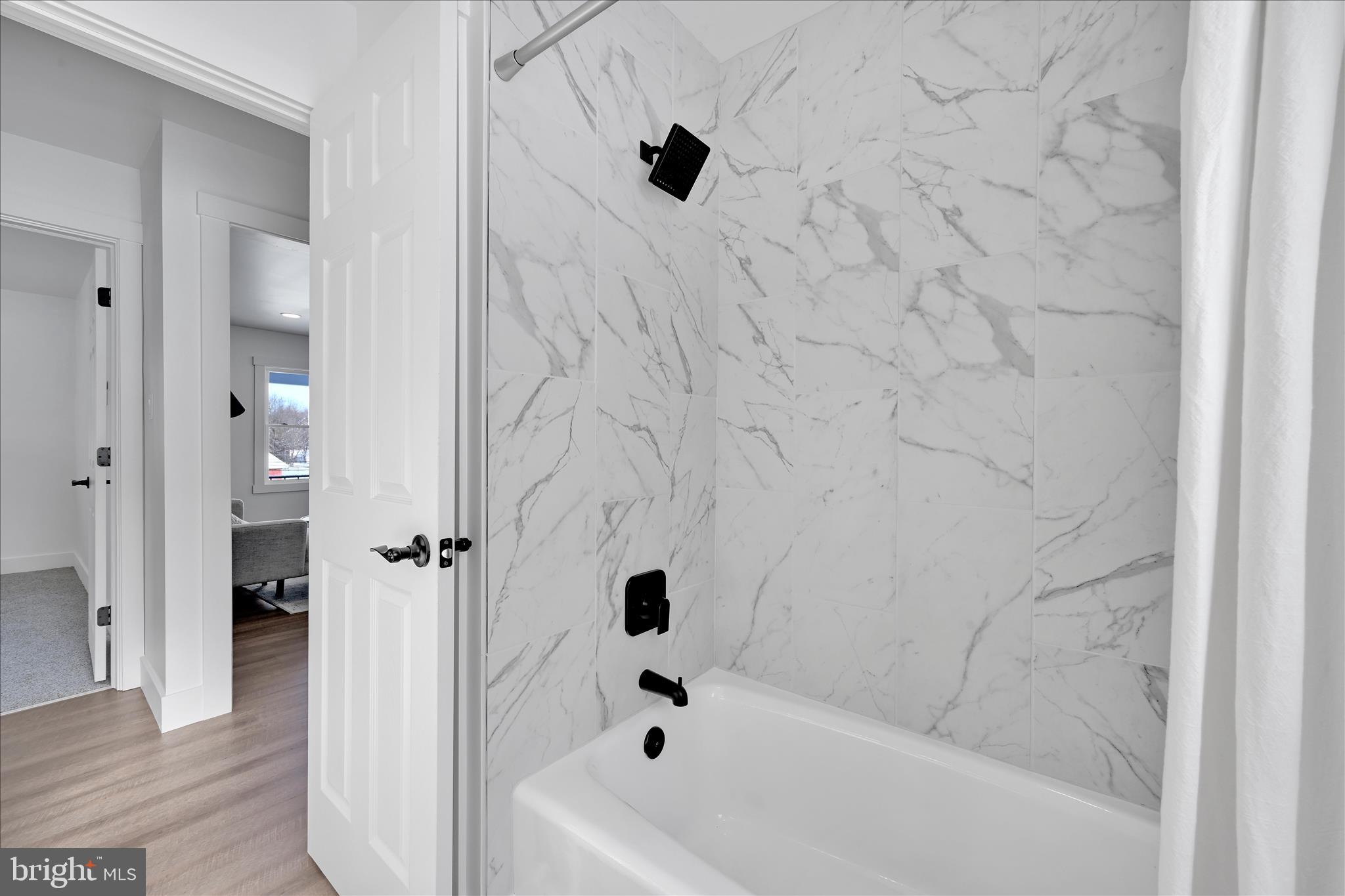 4 Truce Road New Providence, PA 17560 - Photo 14 of 34 a bathroom with a bathtub