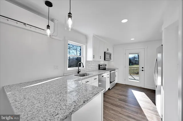 $395,000 | 4 Truce Road, New Providence, PA 17560