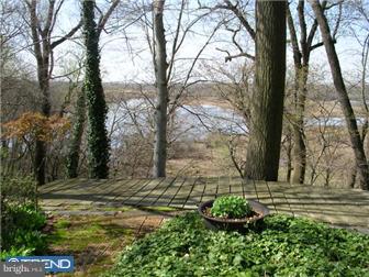 44 Edgewood Road Bordentown, NJ 08505 - Photo 12 of 12 View