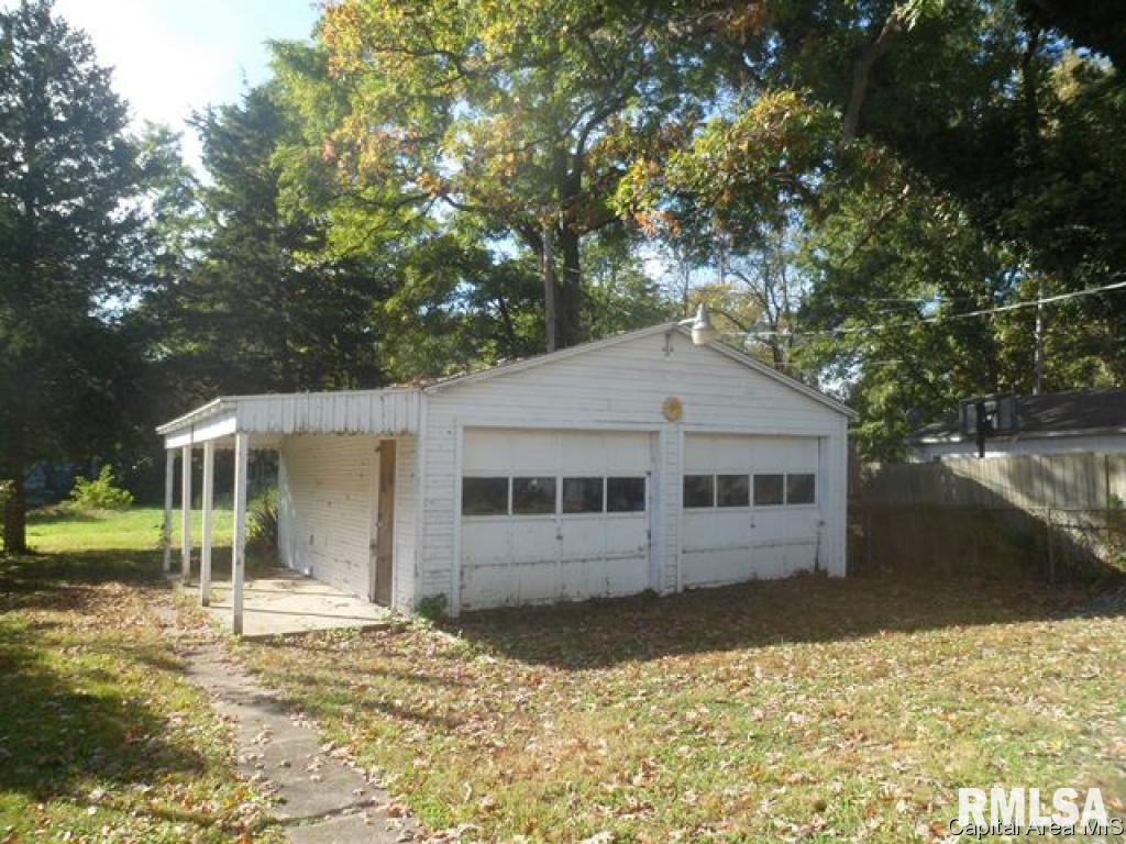 554 West Elliott Avenue Springfield, IL 62702 - Photo 5 of 9