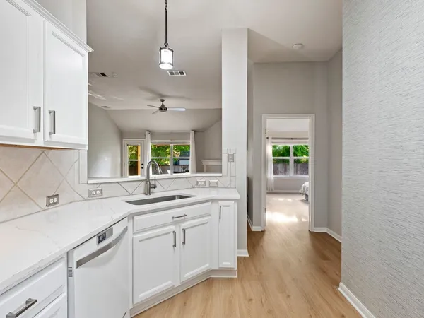 $375,000 | 1201 Ridgewood Drive, Leander, TX 78641