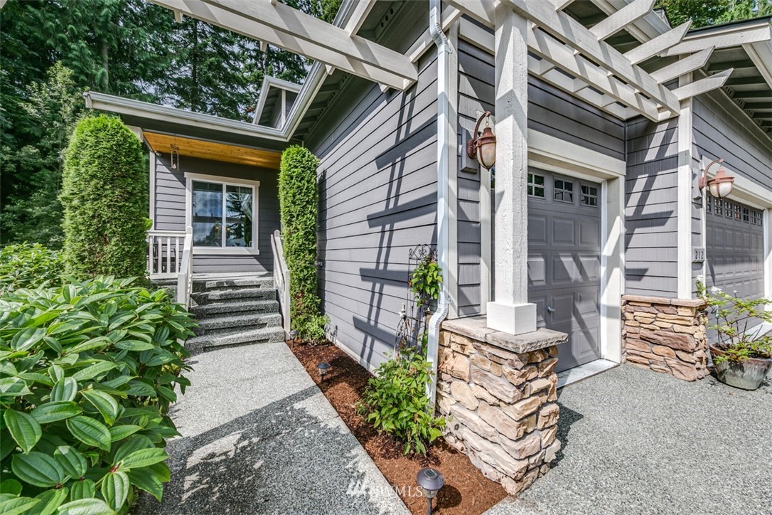212 156th Place Southeast Bothell, WA 98012 - Photo 2 of 25