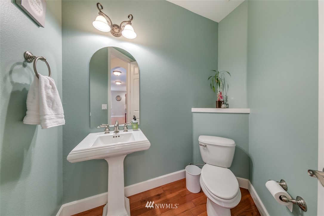 212 156th Place Southeast Bothell, WA 98012 - Photo 14 of 25