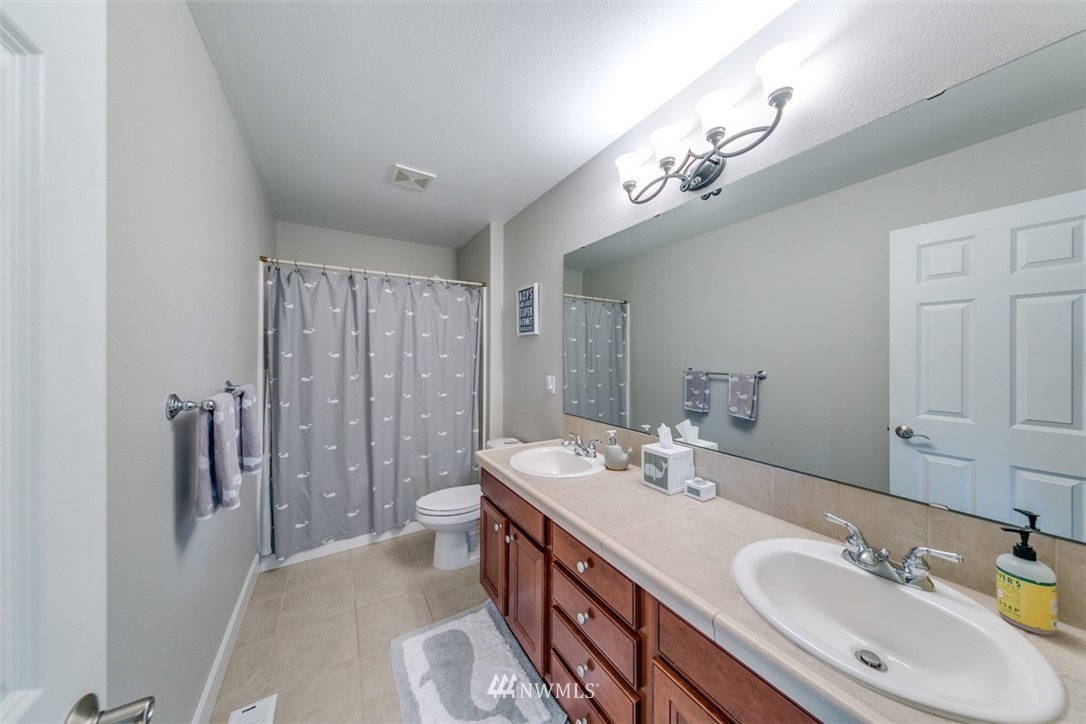 212 156th Place Southeast Bothell, WA 98012 - Photo 17 of 25