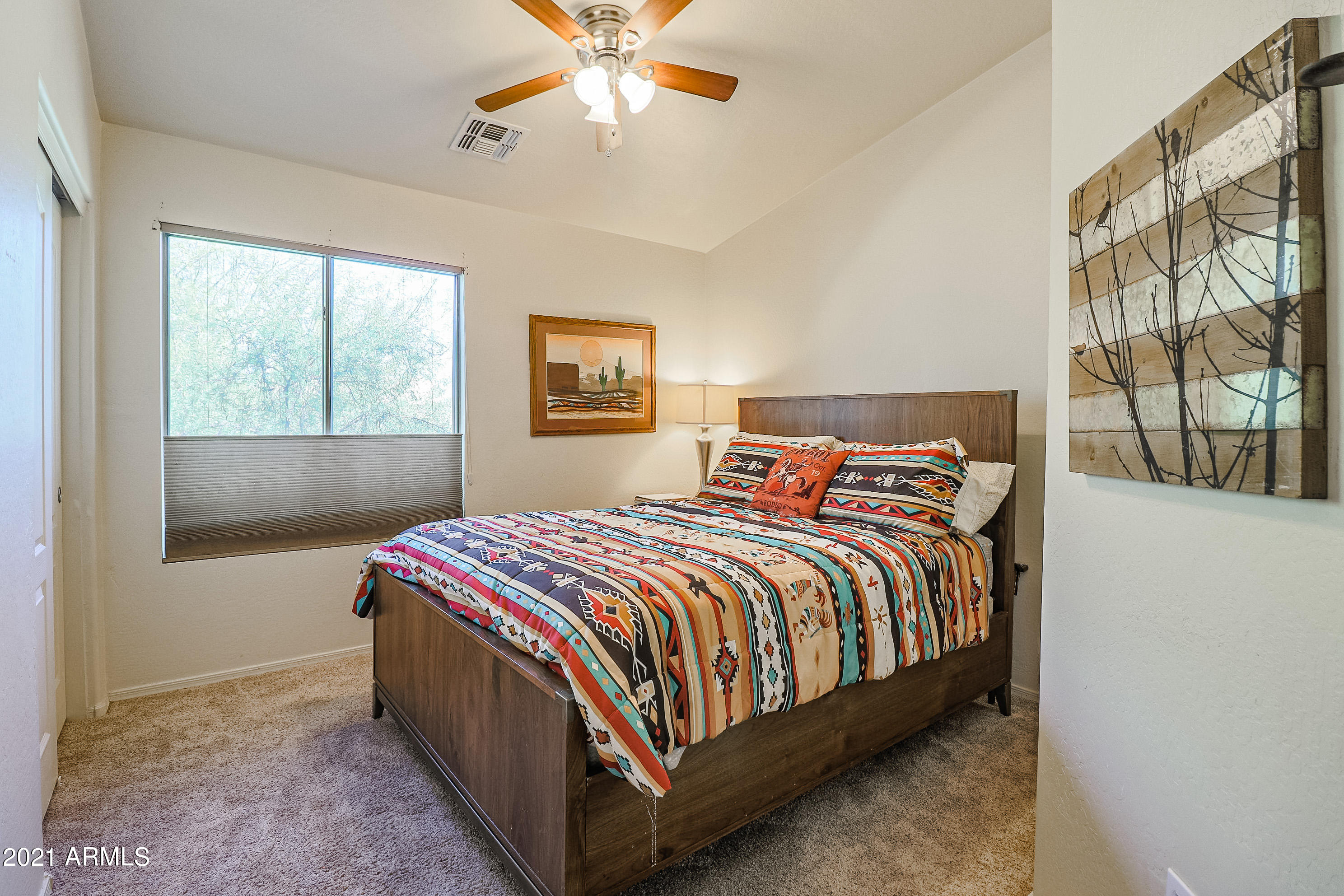 2150 East Bell Road, Unit 1114 Phoenix, AZ 85022 - Photo 24 of 29 Guest Bedroom