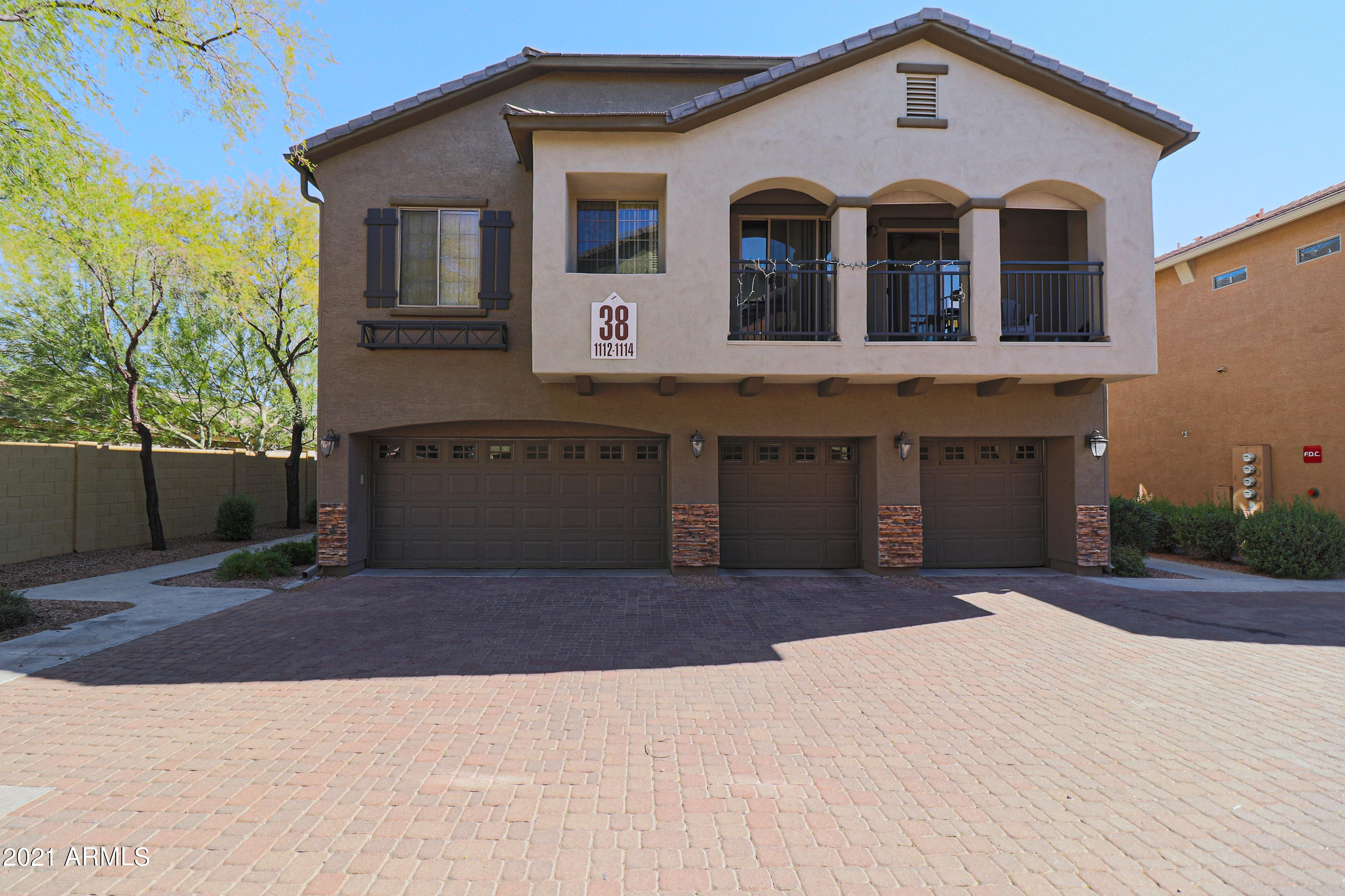 2150 East Bell Road, Unit 1114 Phoenix, AZ 85022 - Photo 5 of 29 Tre Bellavia