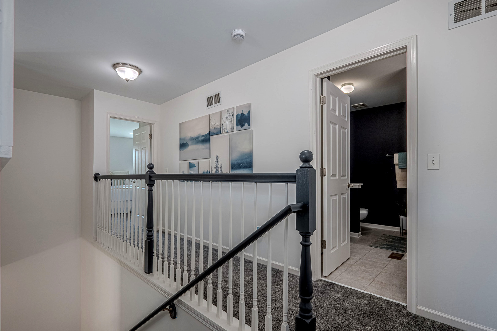 758 Oak Hollow Road Crystal Lake, IL 60014 - Photo 21 of 37