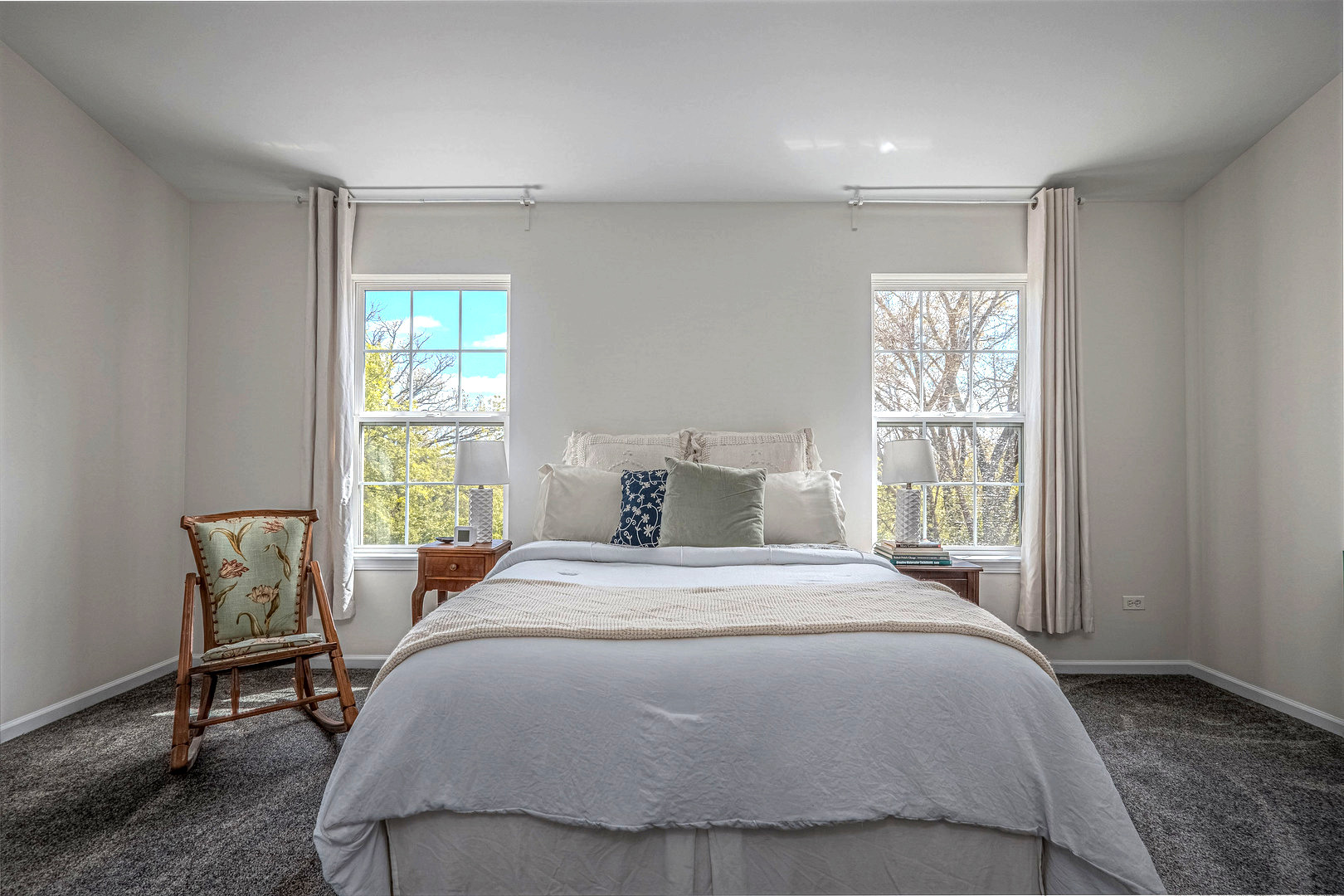 758 Oak Hollow Road Crystal Lake, IL 60014 - Photo 22 of 37