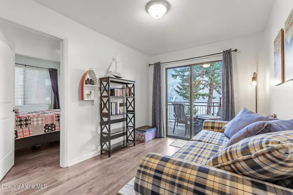 $410,000 | 18126 East Duwamish Drive, Bayview, ID 83803