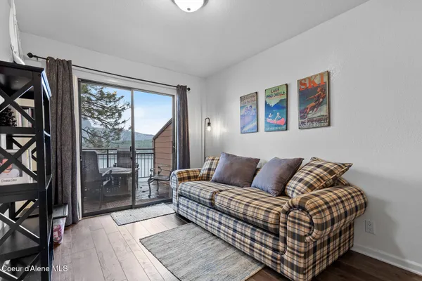 $410,000 | 18126 East Duwamish Drive, Bayview, ID 83803