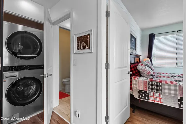 $410,000 | 18126 East Duwamish Drive, Bayview, ID 83803