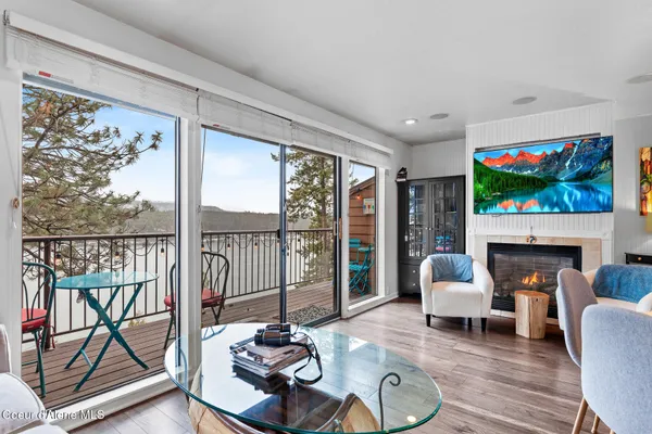 $410,000 | 18126 East Duwamish Drive, Bayview, ID 83803