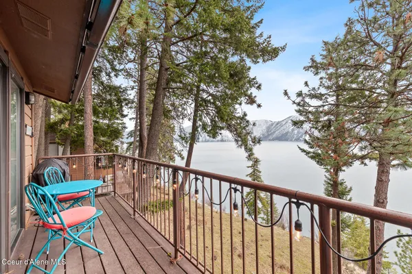 $410,000 | 18126 East Duwamish Drive, Bayview, ID 83803