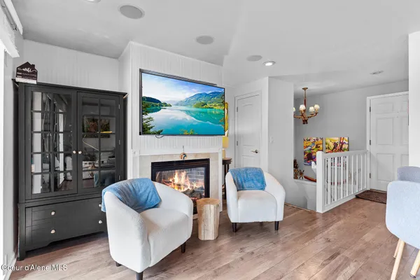 $410,000 | 18126 East Duwamish Drive, Bayview, ID 83803