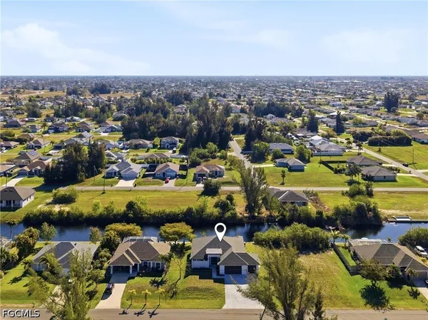 $2,500 | 1119 Northwest 28th Place, Cape Coral, FL 33993