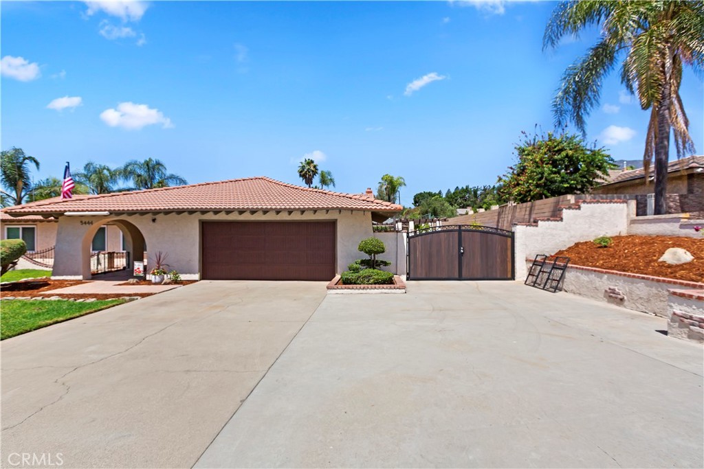 5444 Vía Serena Rancho Cucamonga, CA 91701 - Photo 5 of 68