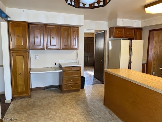 3523 Fenley Road Cleveland, OH 44121 - Photo 11 of 30 Kitchen