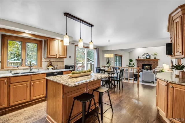 $449,900 | 12 Arrow Trail, Lancaster, NY 14086