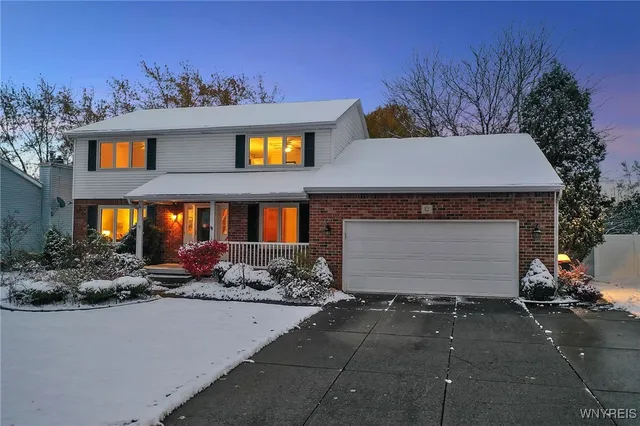 $449,900 | 12 Arrow Trail, Lancaster, NY 14086