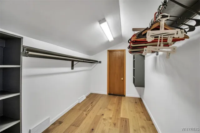 $449,900 | 12 Arrow Trail, Lancaster, NY 14086