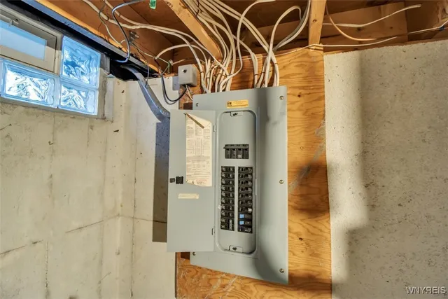 $449,900 | 12 Arrow Trail, Lancaster, NY 14086