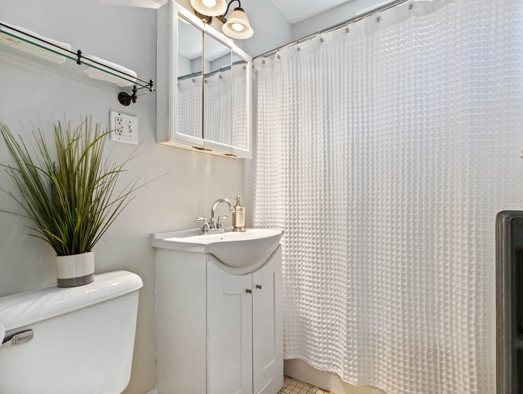 11 Sedgwick Street, Unit 9 Boston, MA 02130 - Photo 12 of 21