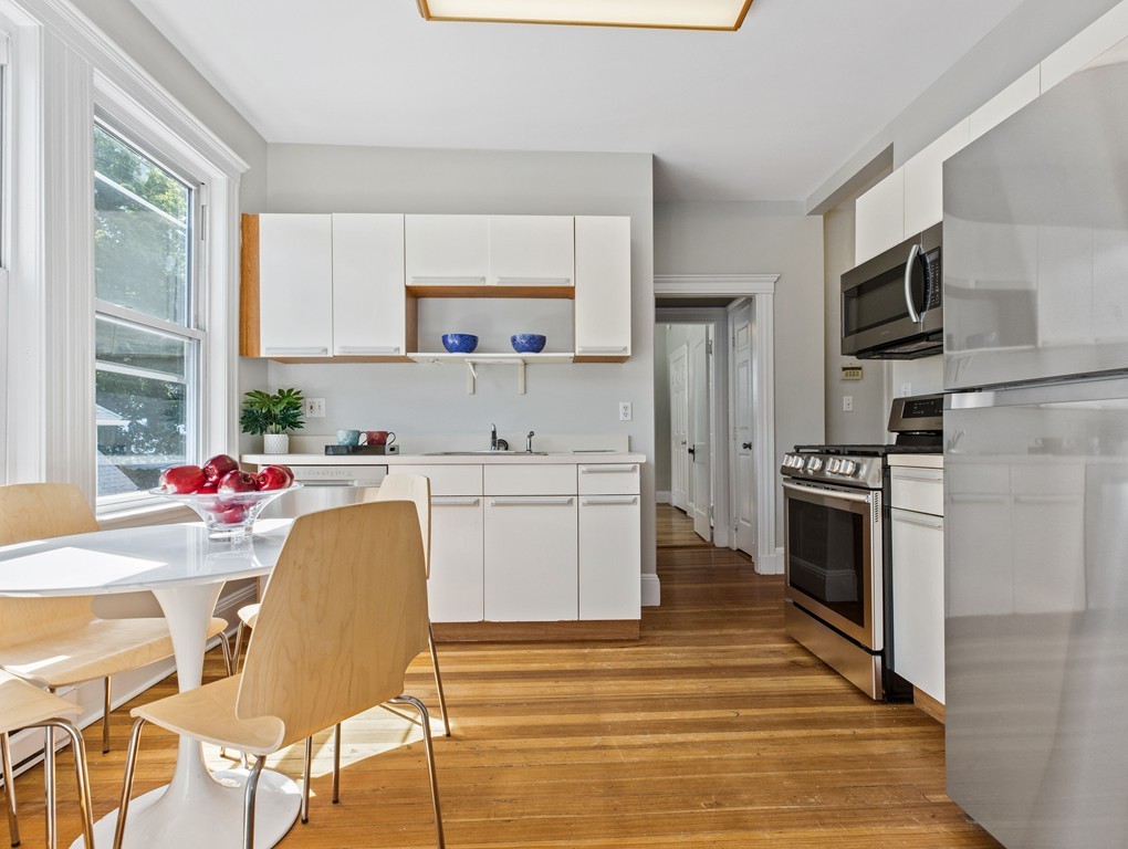 11 Sedgwick Street, Unit 9 Boston, MA 02130 - Photo 5 of 21