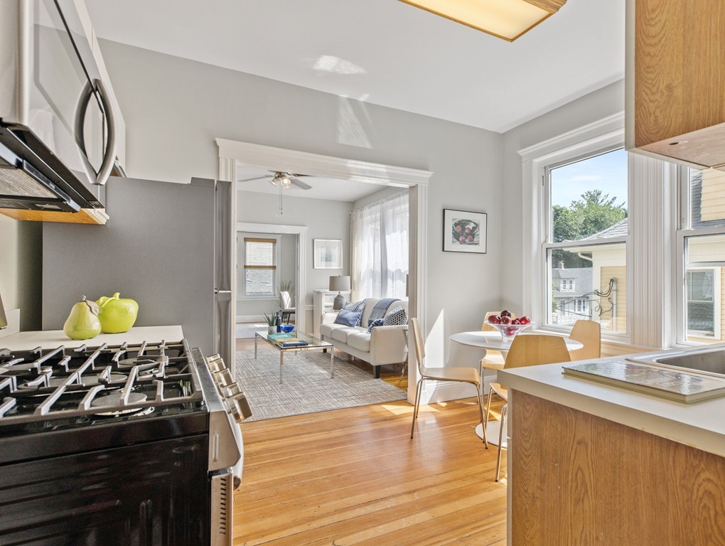 11 Sedgwick Street, Unit 9 Boston, MA 02130 - Photo 7 of 21