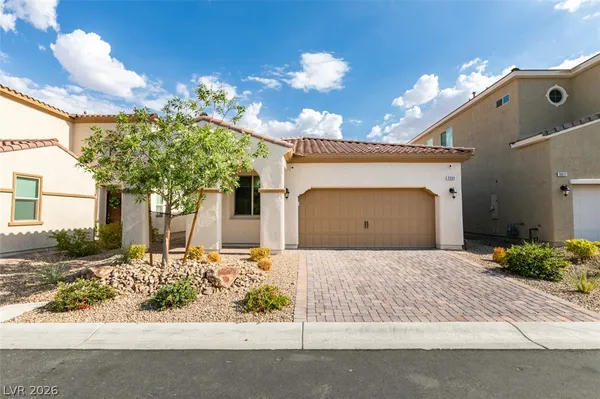 $2,300 | 9009 Janice Glen Avenue, Las Vegas, NV 89148
